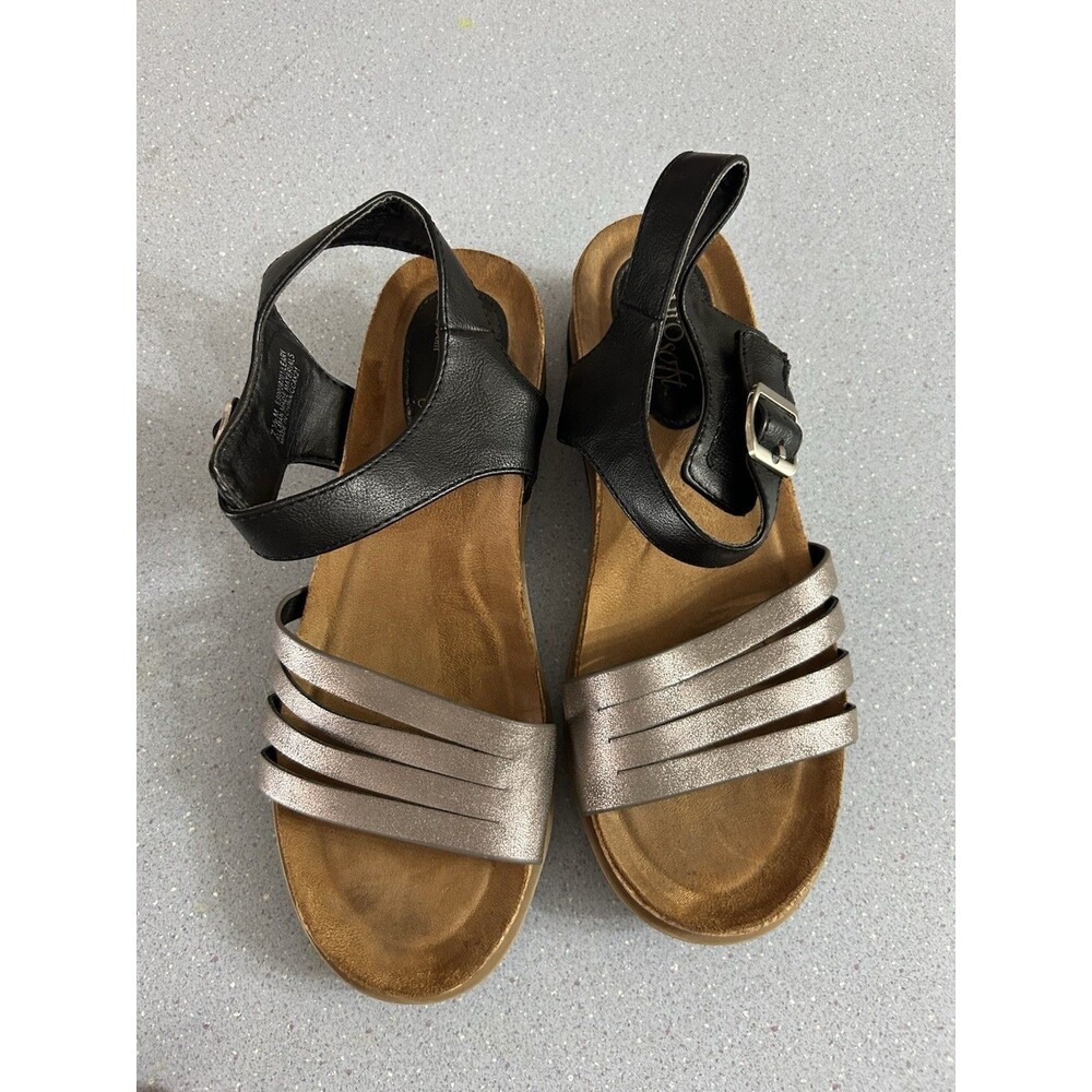 Eurosoft by Sofft Leary Wedge Sandals Black Silver Strappy Leather Size 7.5 Open